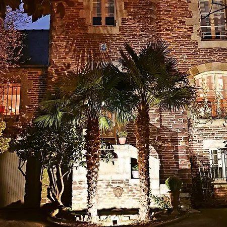 Castel Jolly Bed & Breakfast *